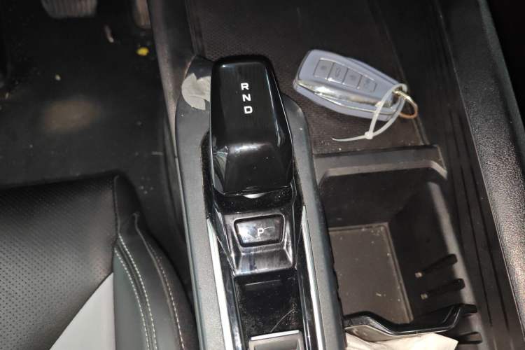 Used Geely Auto Binray 2024 Binrui COOL 1.5T DCT Champion Edition Gear Lever