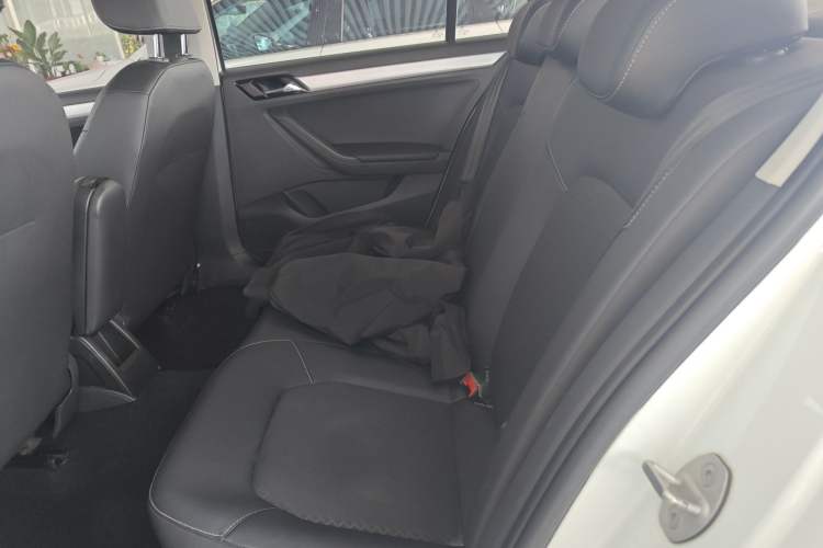 Used Jetta VA3 2021 1.5L Automatic Enjoyment Edition Left Rear Seat