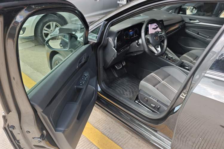 Used Volkswagen Golf 2021 280TSI DSG R-Line