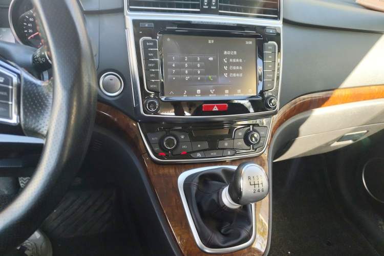 Used Haval H6 2017 Red-Label Sport Edition 1.5T Manual Two-Wheel Drive Elite Model