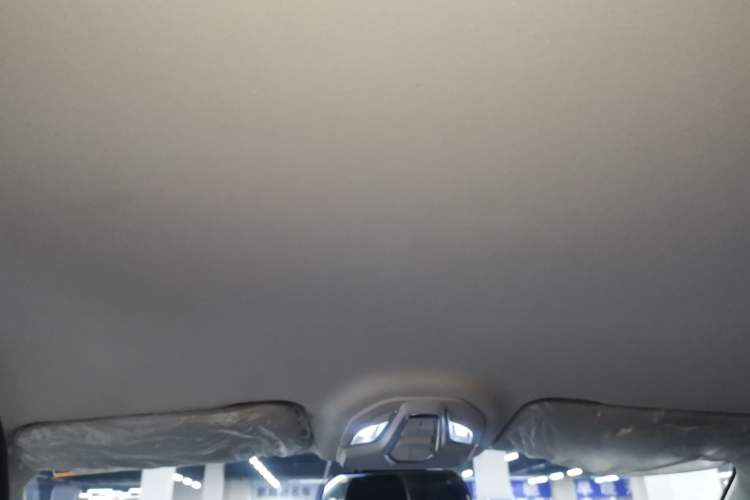 Used Wuling Xingguang 2024 Co-creation Edition 150 Standard Model