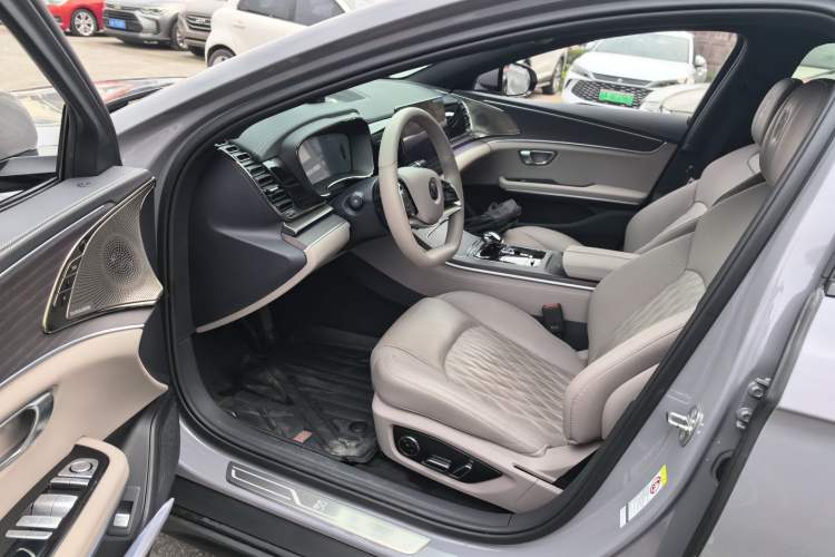 Used BYD Han 2025 EV Intelligent Driving Edition 701KM LiDAR Flagship Model