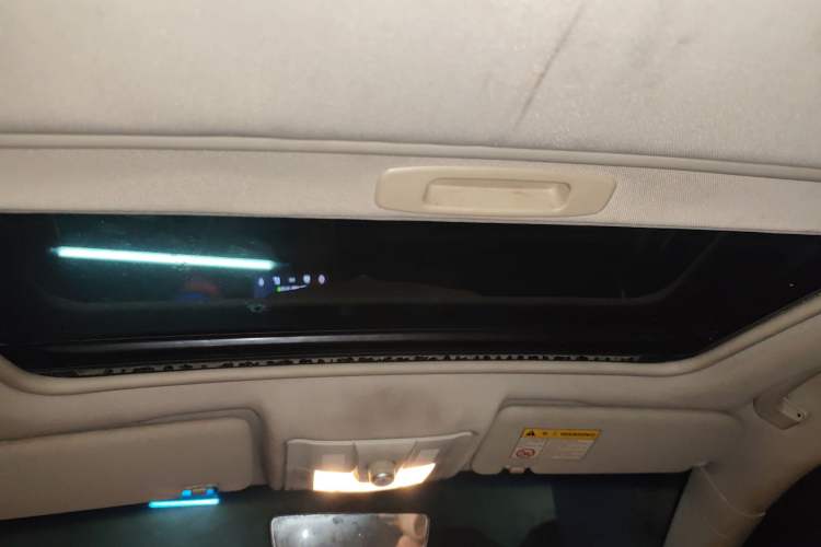 Used Roewe e550 2016 Deluxe Edition
