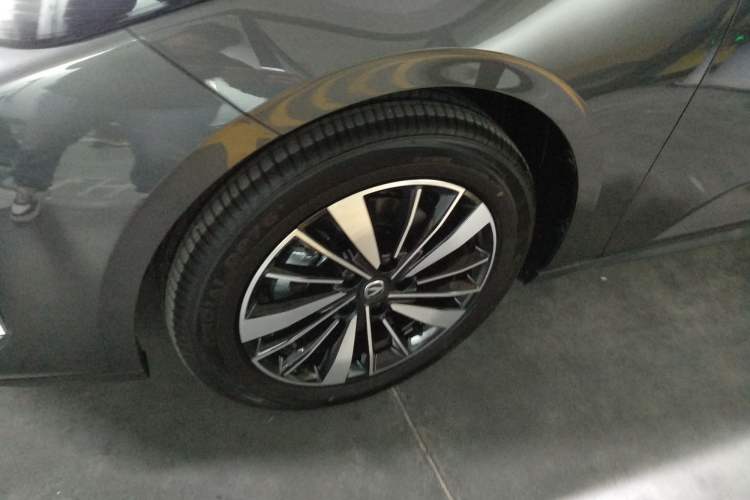 Used CHANGAN Eado PHEV 2025 Smart New Blue Whale 145KM Battleship Edition
