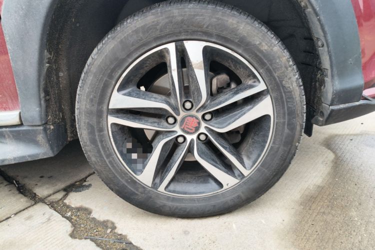 Used BYD Tang New Energy 2015 2.0T Four-Wheel-Drive Flagship Model