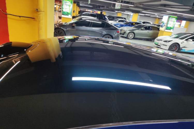 Used Xiaomi Auto YU7 2025 Ultra-Long Range High-Performance All-Wheel-Drive Max Edition
