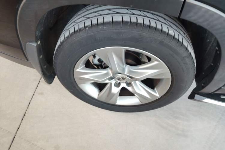 Used Toyota Highlander 2015 2.0T Four-Wheel Drive Luxury Edition 7-Seater