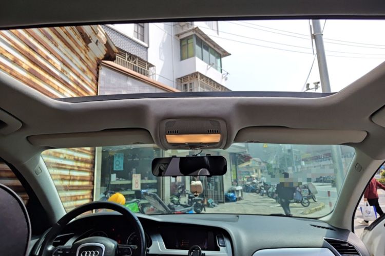 Used Audi A4L 2011 2.0 TFSI Standard Model
