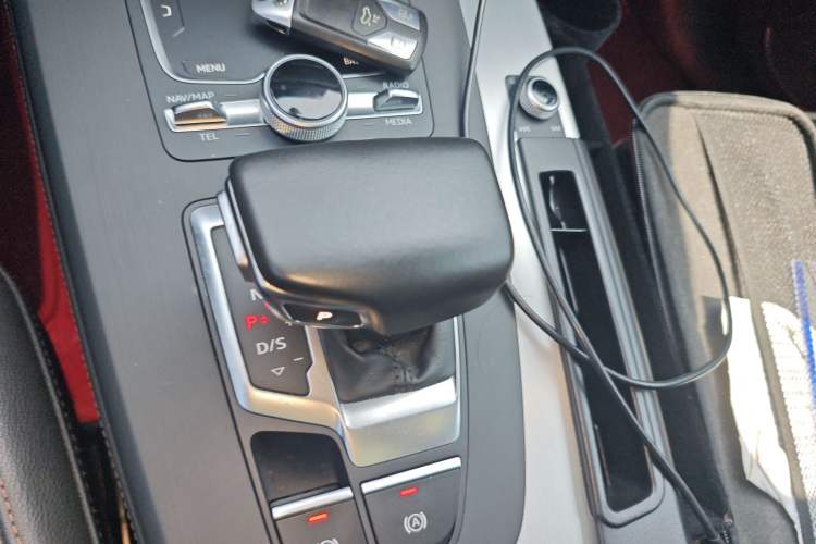 Used Audi Q5L 2018 40 TFSI Prestige Fashion Edition China VI
