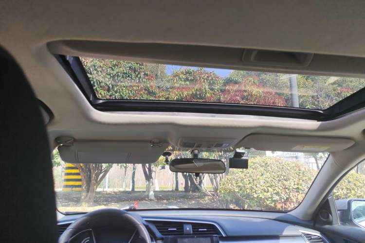 Used Honda Civic 2016 220TURBO Manual Luxury Edition