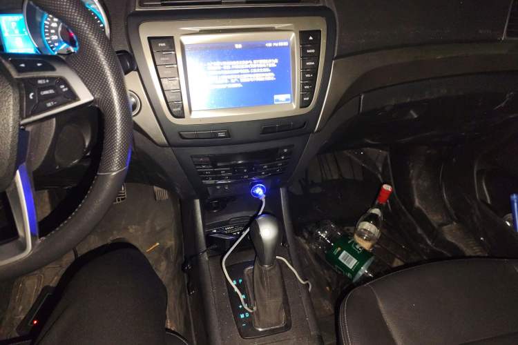 Used BAIC Senova X65 2015 2.0T Automatic Elite Model