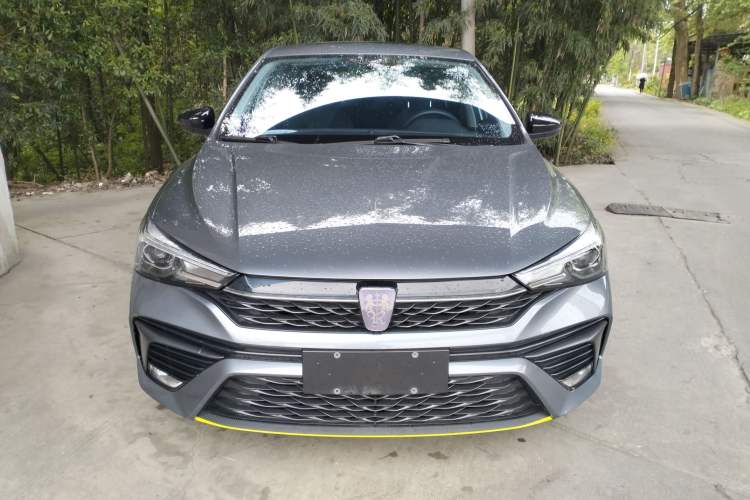 Used Roewe i5 2021 1.5L CVT Platinum Edition Front