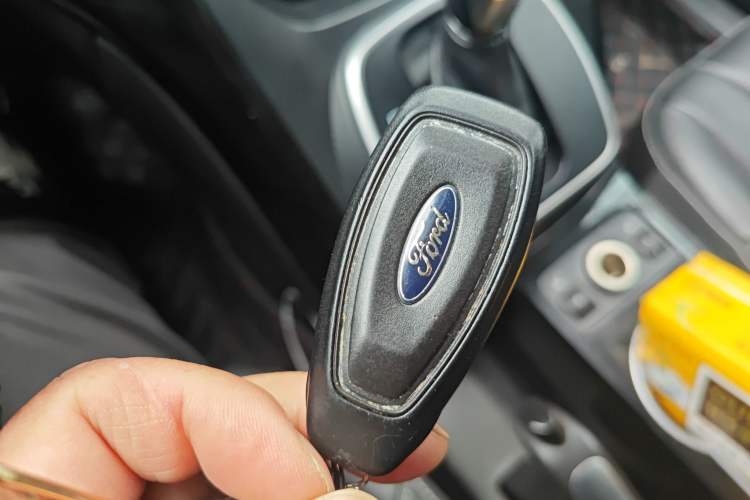 Used Ford Kuga 2013 2.0L GTDi Four-Wheel-Drive Sport Model