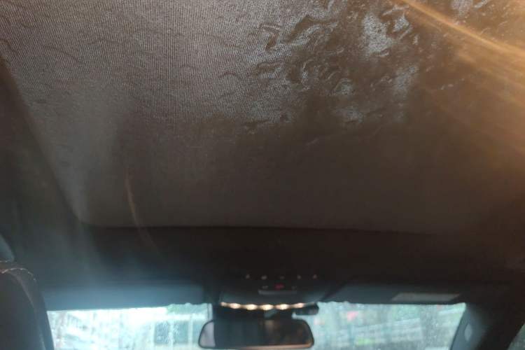 Used Mercedes-Benz GLC 2019 GLC 260 L 4MATIC Luxury Model Headliner