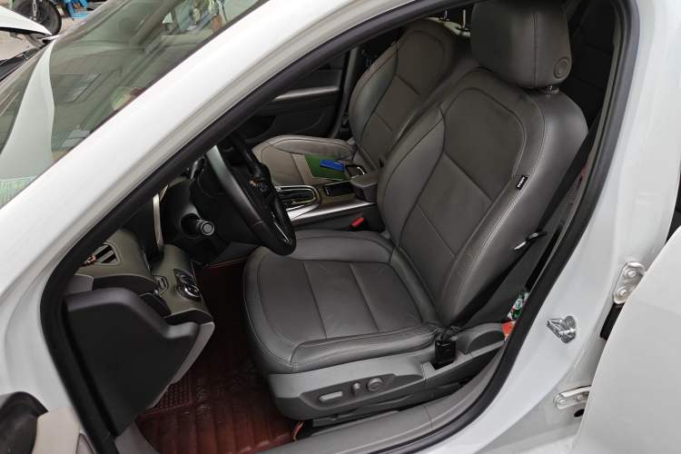 Used Chevrolet Malibu 2014 2.0L Automatic Luxury Edition
