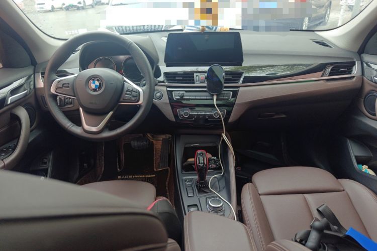 Used BMW X1 2020 sDrive25Li Leading Model
