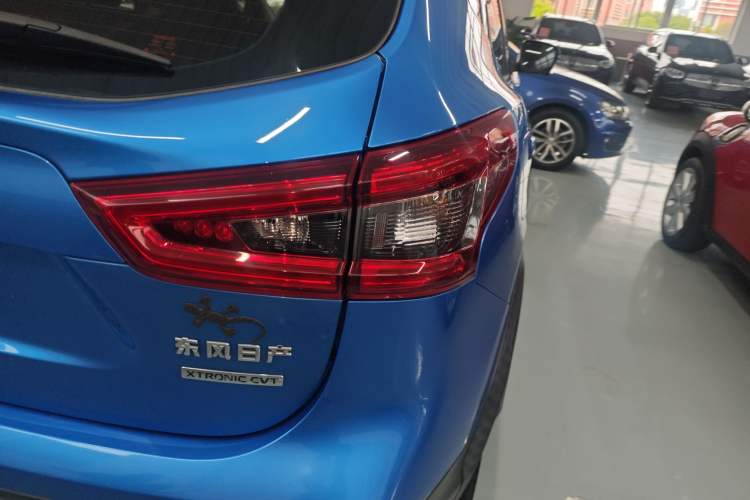 Used Nissan Qashqai 2019 2.0L CVT Luxury Edition Right Rear Taillight