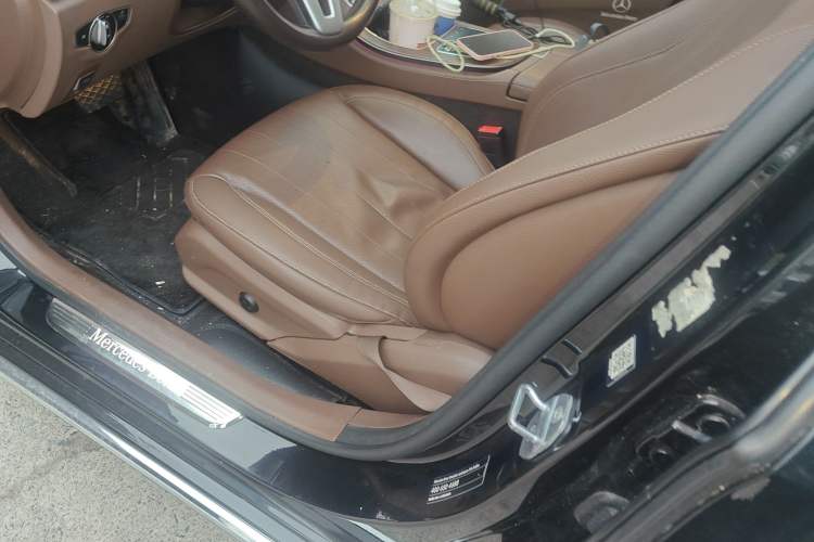 Used Mercedes-Benz E-Class 2019 Restyled E 300 L Luxury Edition
