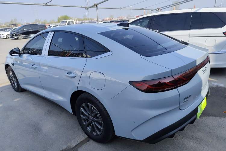 Used BYD Qin L 2025 DM-i Smart Drive 80KM Leading Model