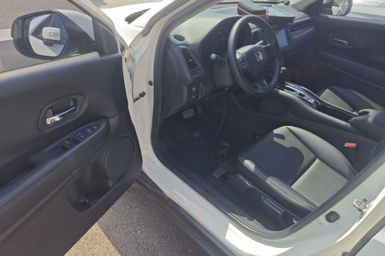 Used Honda Vezel 2017 1.5L CVT 2WD Comfort Model