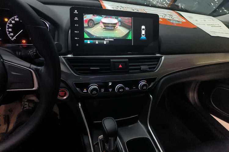 Used Honda Accord 2022 260TURBO Luxury Edition Audio And AC Panel