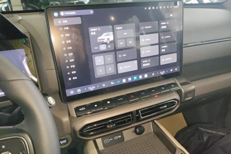 Used Haval H Dog New Energy 2026 Model Hi4 150km Trendy Electric Edition Audio And AC Panel