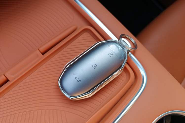 Used Li Auto L7 2023 Pro Model
