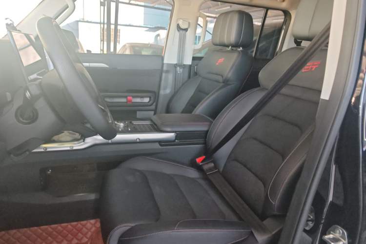 Used JETOUR Shanhai Traveler C-DM 2025 120km Discovery Extended Version 7 Seats
