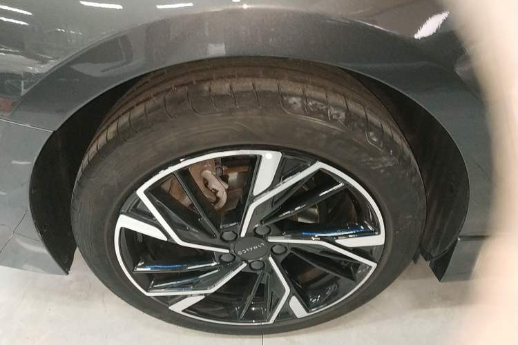 Used Lynk & Co 03 2023 2.0TD DCT JingPro
