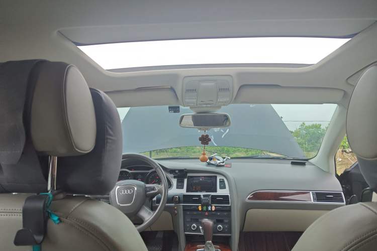 Used Audi A6L 2011 2.8 FSI Luxury Model
