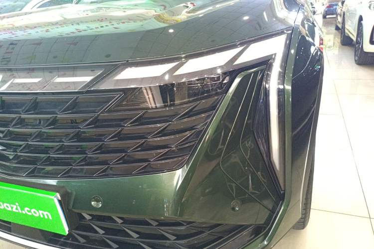 Used Geely Auto FX11 2023 1.5TD DCT Luxury Version
