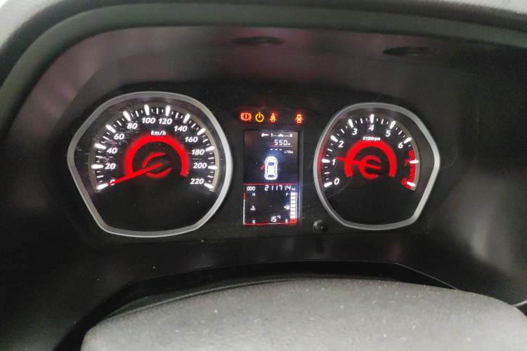 Used Soueast DX3 2016 1.5L Manual Flagship Version Odometer Close Up