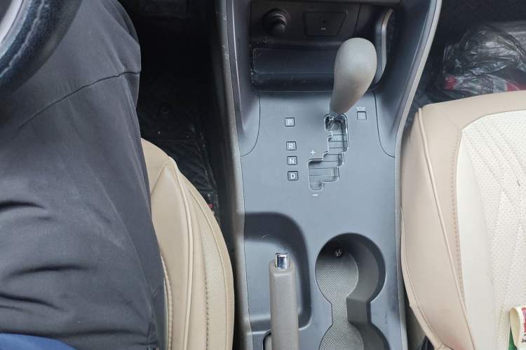 Used Hyundai ix35 2010 2.0L Automatic Two-Wheel Drive Elite Edition GLS