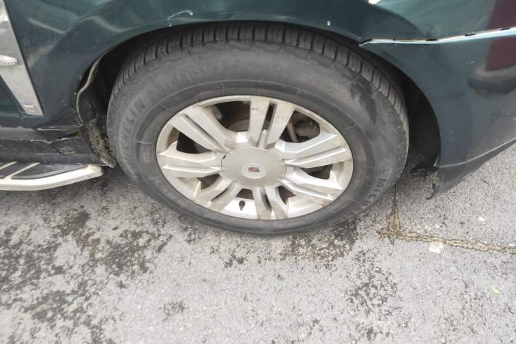 Used Cadillac SRX 2012 3.0L Elite Edition Right Front Wheel Hub