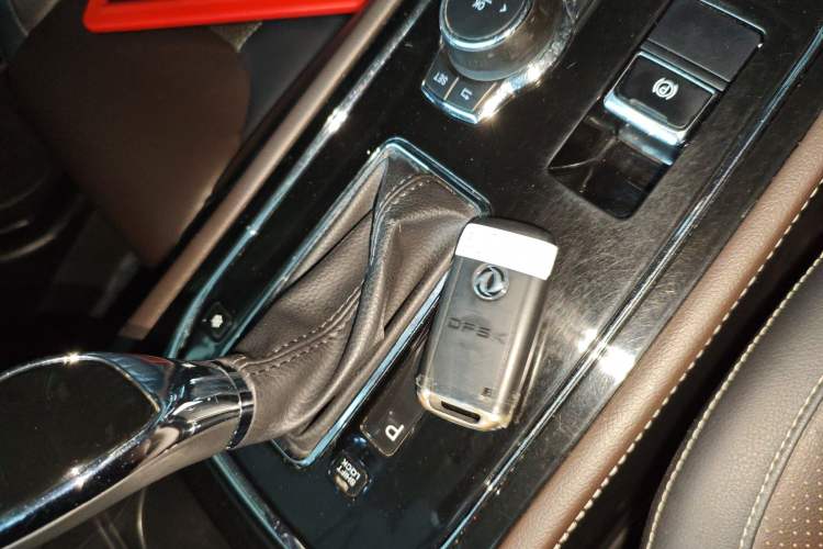 Used Dongfeng Fengon 580 2018 1.5T CVT Luxury Model Vehicle Key