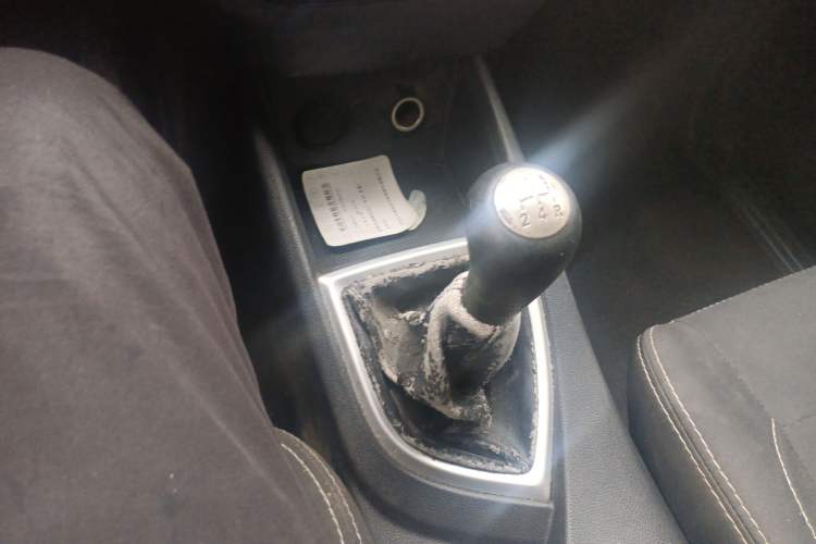 Used CHANGAN KAICHENG Ounuo S 2019 1.5L Ouno S Economy 5-Seat JL473QG Gear Lever