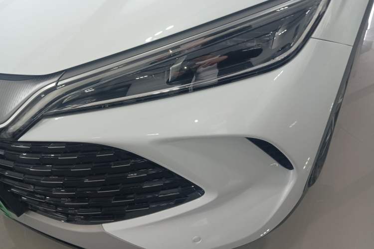 Used BYD Song L DM-i 2025 Intelligent Driving Version 160 km Beyond-Range Type Left Front Headlight
