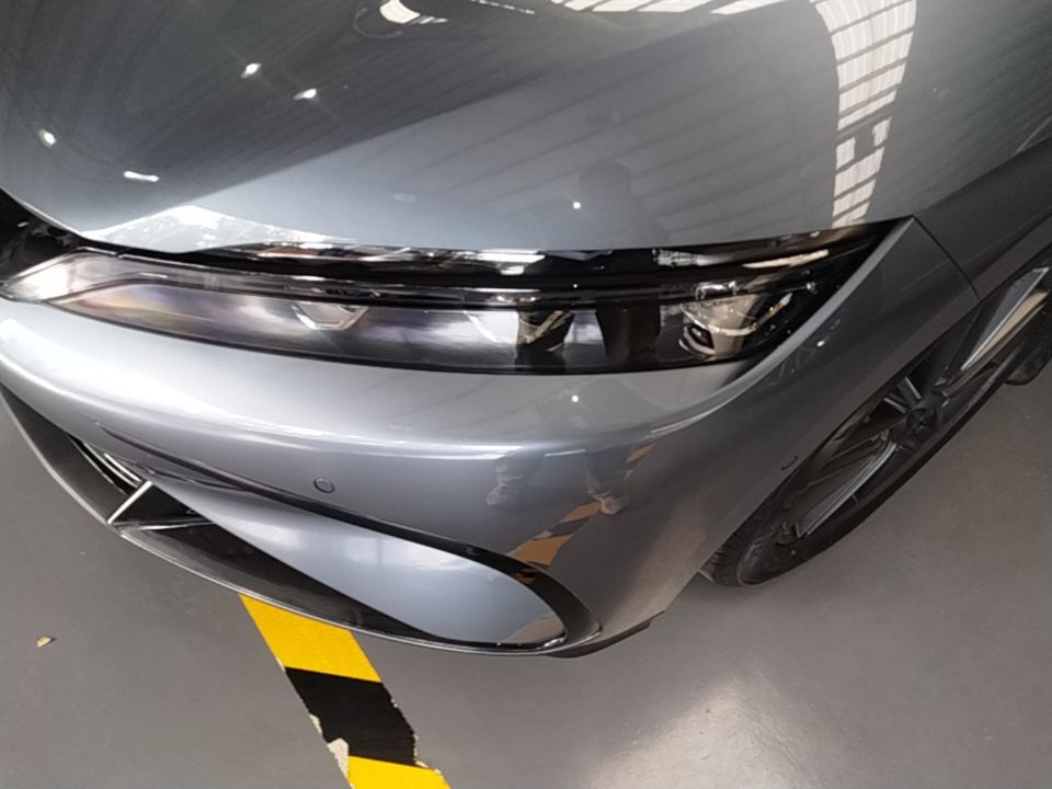 BYD Han 2025 DM-i Intelligent Driving Edition 245KM Prestigious Edition — снимка 8