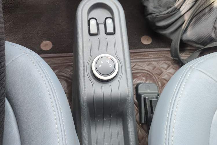 Used Wuling Hongguang MINIEV 2022 Macaron Fashion Edition Lithium-Nickel-Cobalt-Alpha-oxide
