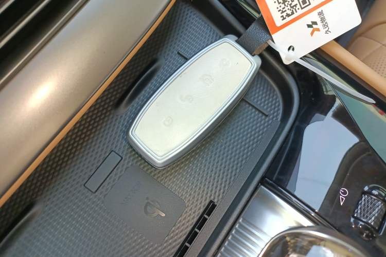 Used Denza D9 2024 DM-i 980 Four-Wheel Drive Prestige Model