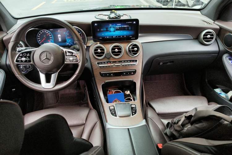 Used Mercedes-Benz GLC 2020 GLC 300 L 4MATIC Dynamic Edition
