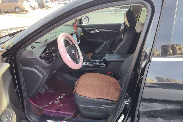 Used Buick Envision 2023 Encore S 552T Two-Wheel Drive Luxury Model