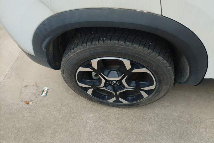 Used Citroen C5 AIRCROSS 2022 Peugeot 400THP Allure BEYOND Edition Right Rear Wheel Hub