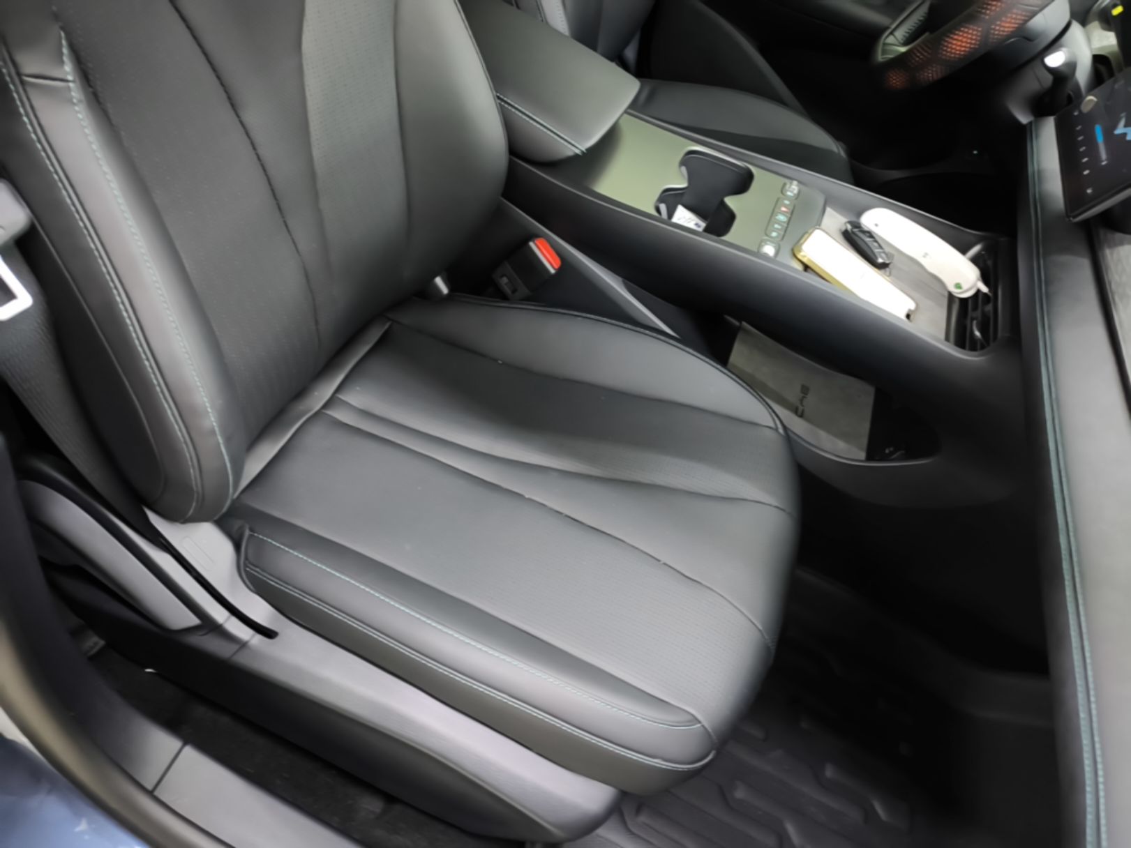 BYD Seal 05 DM-i 2026 DM-i 128KM Luxury Edition — снимка 19