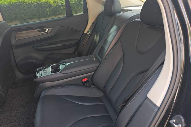 Used Hongqi E-QM5 2021 Charging T3 Version 4 Seats
