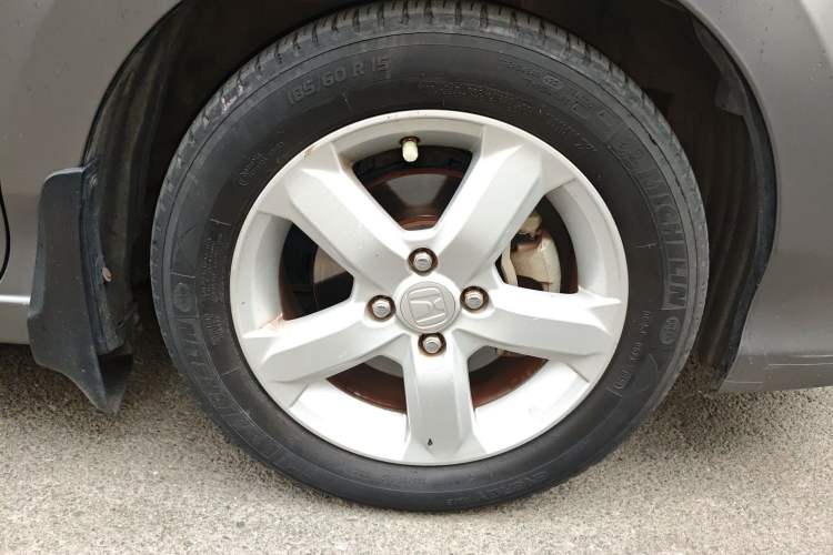 Used Honda City Classic 2008 1.5L Automatic Elite Edition Right Front Wheel Hub