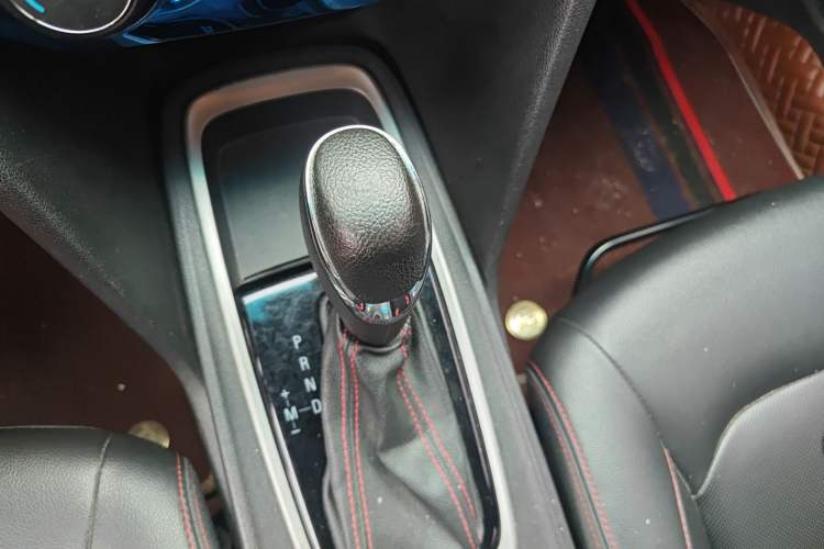 Used Chevrolet Monza 2019 RS 330T Automatic Sporty Edition China VI Standard Gear Lever