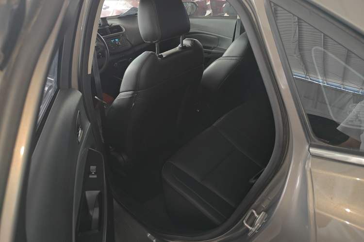 Used Ford Escort 2015 1.5L Automatic Fashion Model Left Rear Seat