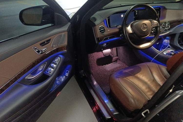 Used Mercedes-Benz S-Class 2017 S 320 L Business Model
