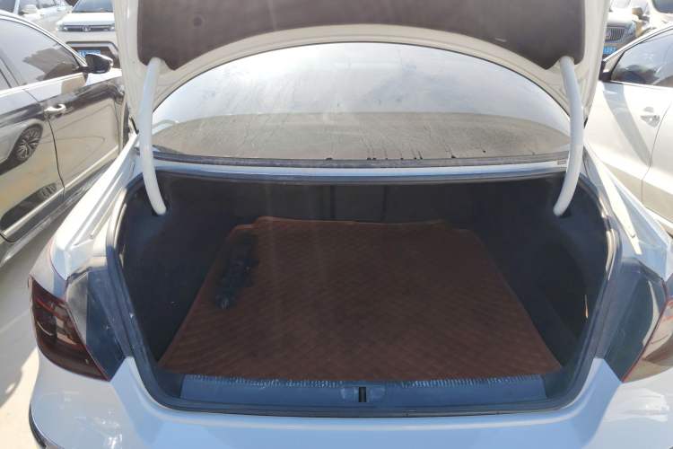 Used Volkswagen FAW-Volkswagen CC 2016 1.8TSI Luxury Model
